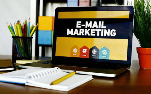 The First Impression Counts: Crafting the Perfect Sign-up Forms and Welcome Emails for Email Marketing Success