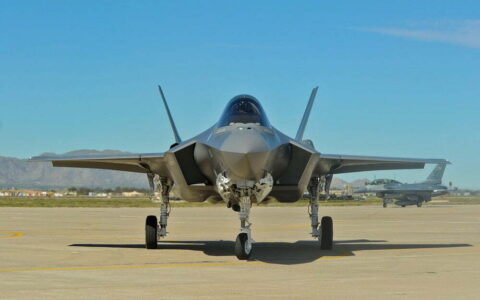Who Wins? Lockheed Martin vs Northrop Grumman: An Investment Analysis