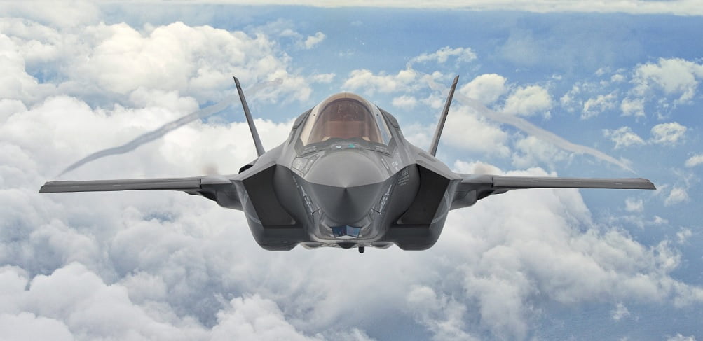 The Battle of the Defense Stocks: Which to Invest in - Lockheed Martin vs Raytheon Technologies