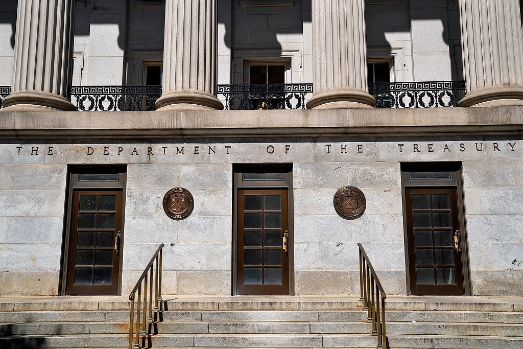 Navigating the Approaching Debt Ceiling: Strategies for Avoiding Default and Preventing a Financial Crisis