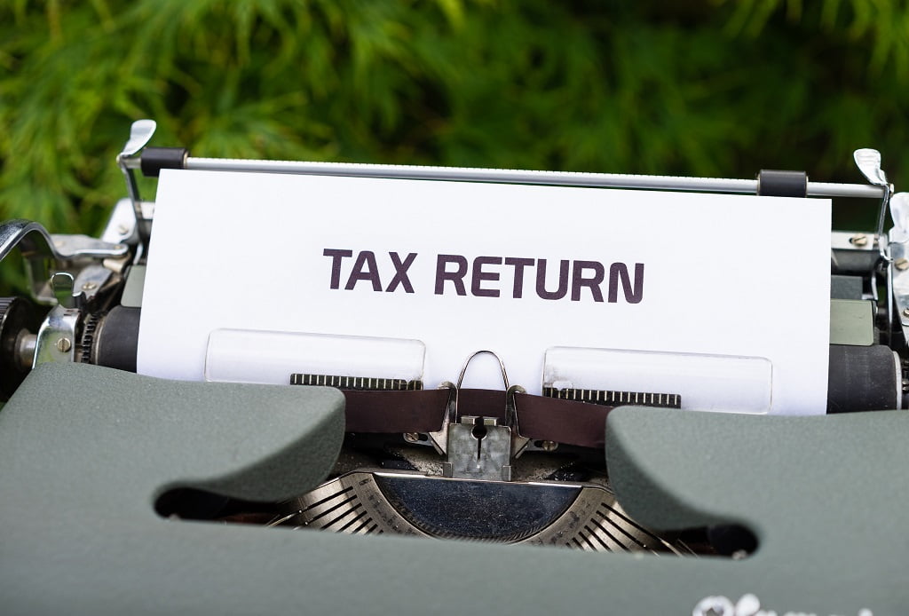 Don’t File Your Taxes Until You Have These 8 Things