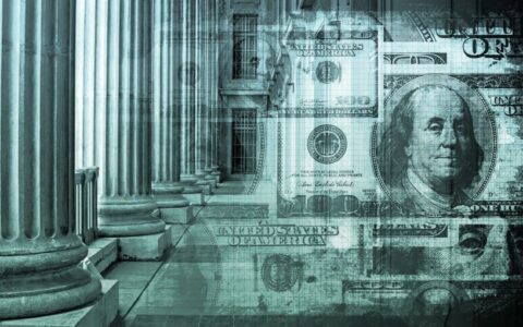 Navigating Calm Seas amidst Undercurrents: The Third Quarter Strategic Income Outlook