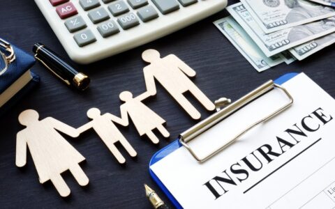 Navigating Life Insurance: Top 10 Expert-Rated Companies for 2023