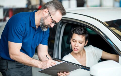 Steer Clear of Car-Buying Pitfalls: The 7 Worst Mistakes to Avoid When Purchasing Your Next Vehicle